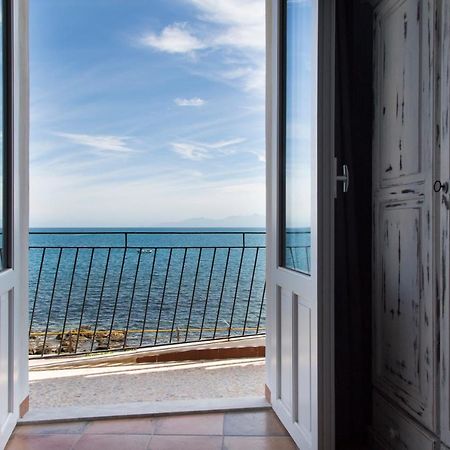 Nereidi Bed & Breakfast Santa Flavia Exterior photo