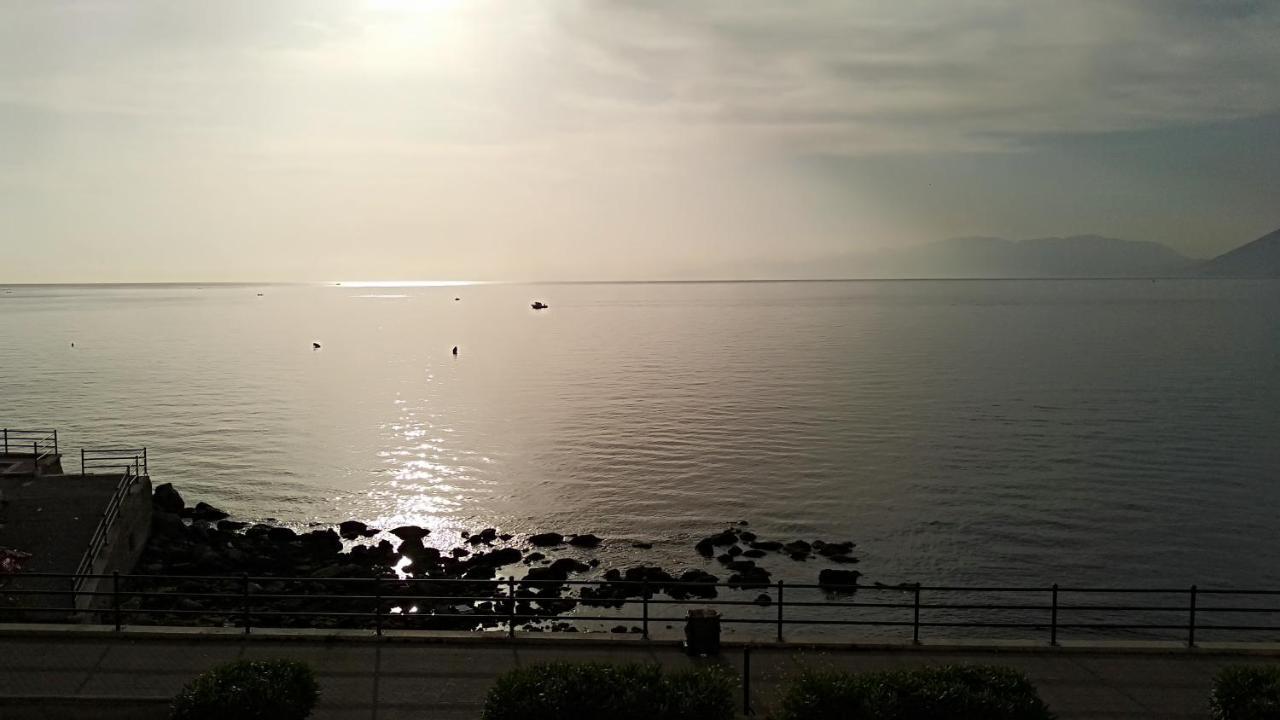 Nereidi Bed & Breakfast Santa Flavia Exterior photo