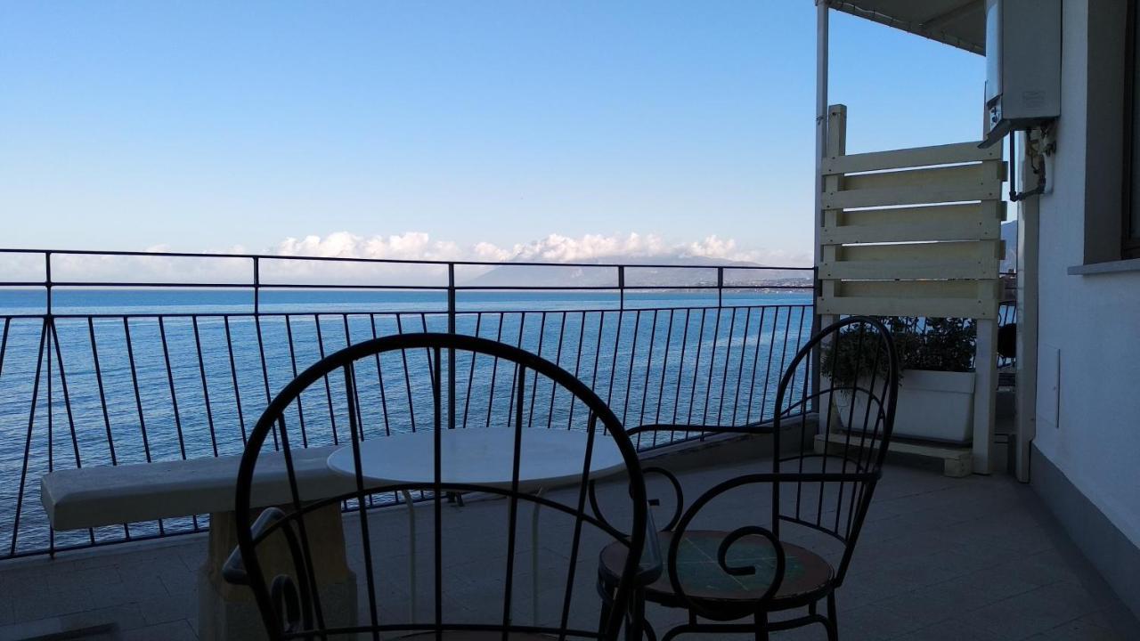 Nereidi Bed & Breakfast Santa Flavia Exterior photo