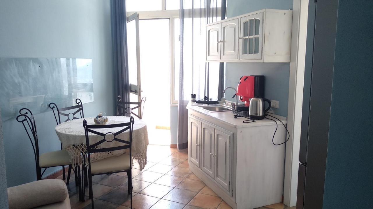 Nereidi Bed & Breakfast Santa Flavia Exterior photo